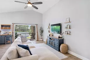 124 Preserve Dr, Royal Palm Beach, FL 33411 - Photo 19
