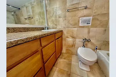 26 Diplomat Pkwy #2368, Hallandale Beach, FL 33009 - Photo 5