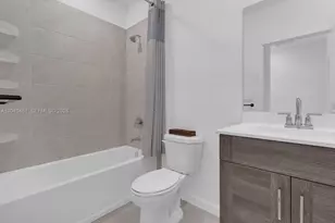 805 SE 18th St, Homestead, FL 33034 - Photo 13