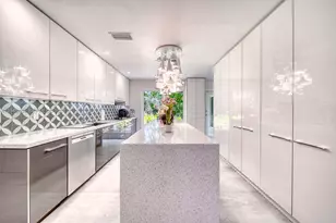 9737 SW 98th St, Miami, FL 33176 - Photo 3