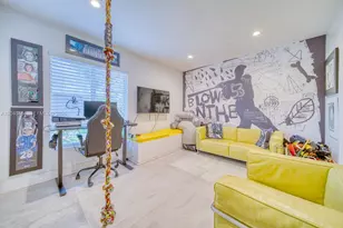 9737 SW 98th St, Miami, FL 33176 - Photo 9