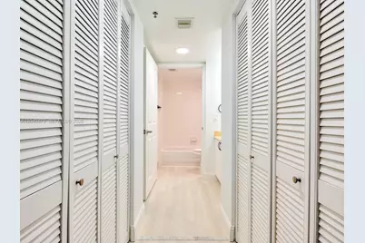 2351 Douglas Rd #910, Miami, FL 33145 - Photo 13