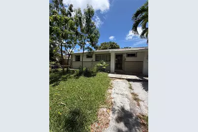 9110 SW 44th St, Miami, FL 33165 - Photo 3