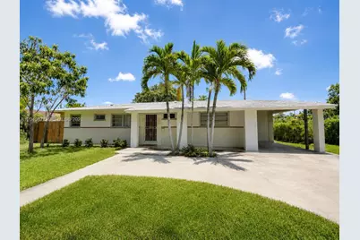 9110 SW 44th St, Miami, FL 33165 - Photo 1