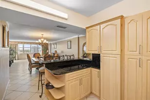 3725 S Ocean Dr, Hollywood, FL 33019 - Photo 7