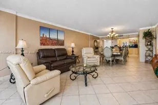 3725 S Ocean Dr, Hollywood, FL 33019 - Photo 3