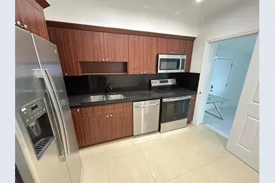 1530 NE 110th Ter #A3, Miami, FL 33161 - Photo 11