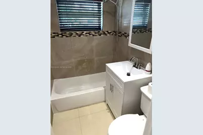1530 NE 110th Ter #A3, Miami, FL 33161 - Photo 9
