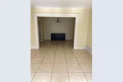 800 NW 76th Ave #800, Pembroke Pines, FL 33024 - Photo 11