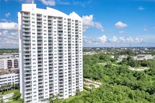 15051 Royal Oaks Ln, North Miami, FL 33181 - Photo 43