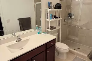 9264 W 33rd Ct, Hialeah, FL 33018 - Photo 47