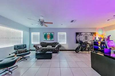 7006 NW 99th Way, Tamarac, FL 33321 - Photo 17