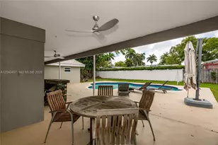 3900 N 43rd Ave, Hollywood, FL 33021 - Photo 33