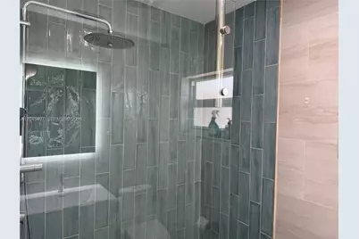 3900 N 43rd Ave, Hollywood, FL 33021 - Photo 11