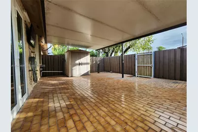 13412 SW 17th Terr Cir S, Miami, FL 33175 - Photo 11