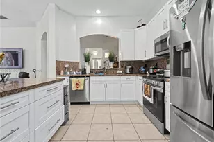522 NE 20th Ave, Homestead, FL 33033 - Photo 5