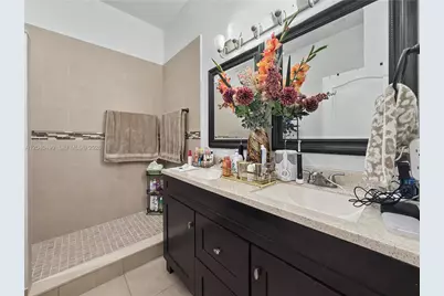 522 NE 20th Ave, Homestead, FL 33033 - Photo 13
