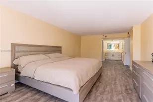 290 174th St, Sunny Isles Beach, FL 33160 - Photo 21