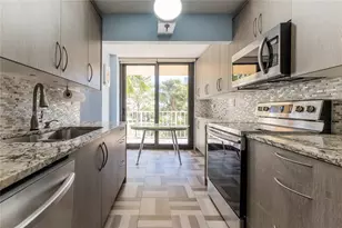 290 174th St, Sunny Isles Beach, FL 33160 - Photo 17