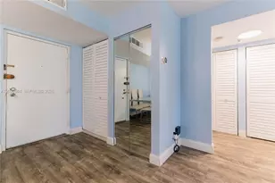 290 174th St, Sunny Isles Beach, FL 33160 - Photo 9