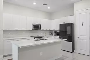 17384 SW 41st St, Miramar, FL 33029 - Photo 5