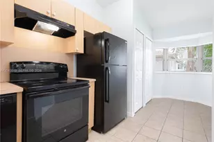 2930 SE 13th Ave, Homestead, FL 33035 - Photo 9