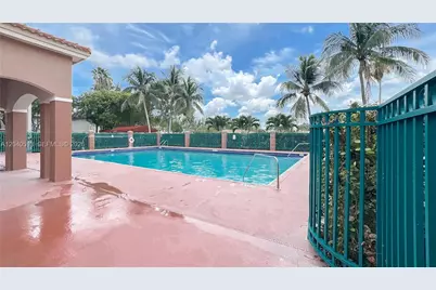 2930 SE 13th Ave #202-52, Homestead, FL 33035 - Photo 7