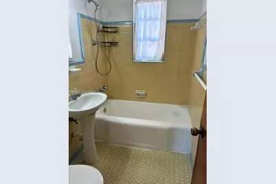 6741 SW 5th Ter, Miami, FL 33144 - Photo 5