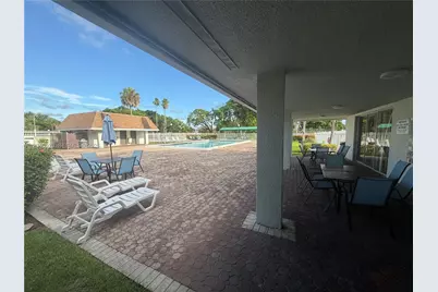 360 B Lakewood Cir E, Margate, FL 33063 - Photo 15