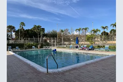 2541 Aragon Blvd #305, Sunrise, FL 33322 - Photo 15