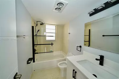 2541 Aragon Blvd #305, Sunrise, FL 33322 - Photo 11