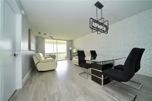 2541 Aragon Blvd, Sunrise, FL 33322 - Photo 5