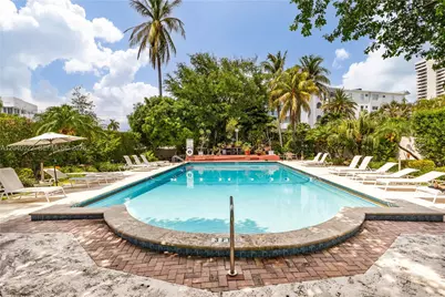255 W 24th St #432, Miami Beach, FL 33140 - Photo 13