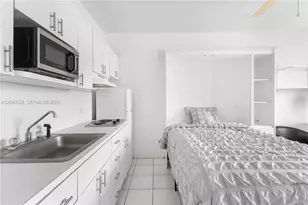 255 W 24th St, Miami Beach, FL 33140 - Photo 7