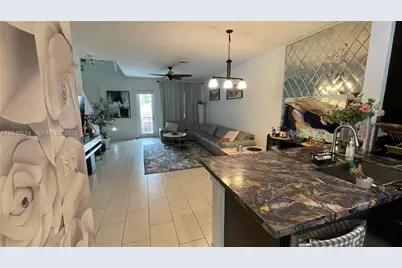 11618 SW 13th Ct, Pembroke Pines, FL 33025 - Photo 15