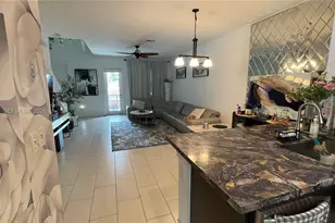 11618 SW 13th Ct, Pembroke Pines, FL 33025 - Photo 15
