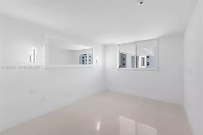 345 Ocean Dr #924, Miami Beach, FL 33139 - Photo 13