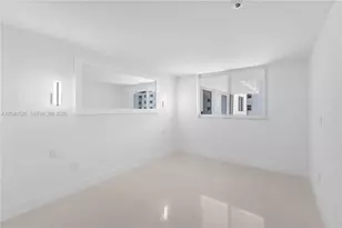 345 Ocean Dr, Miami Beach, FL 33139 - Photo 13