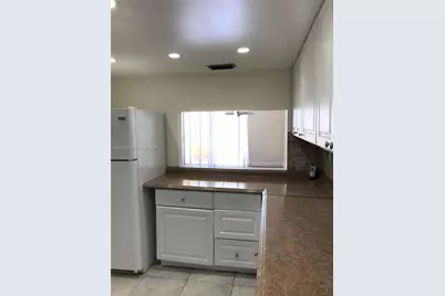10000 NW 80 Ct #2537, Hialeah Gardens, FL 33016 - Photo 11