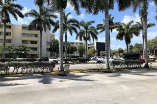 10000 NW 80th Ct, Hialeah Gardens, FL 33016 - Photo 1