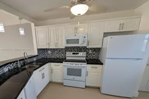 1750 NE 191st St, Miami, FL 33179 - Photo 3