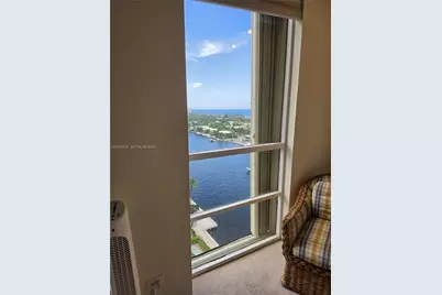 20191 E Country Club Dr #1805, Aventura, FL 33180 - Photo 29