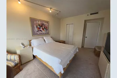 20191 E Country Club Dr #1805, Aventura, FL 33180 - Photo 35