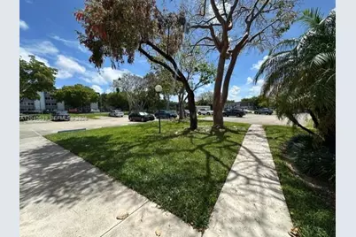10975 SW 107th St #110, Miami, FL 33176 - Photo 25