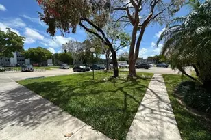 10975 SW 107th St, Miami, FL 33176 - Photo 25