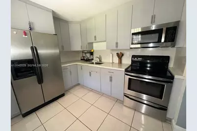 10975 SW 107th St #110, Miami, FL 33176 - Photo 5