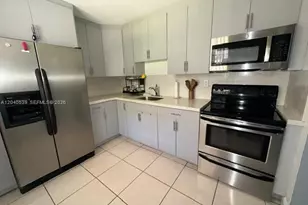 10975 SW 107th St, Miami, FL 33176 - Photo 5