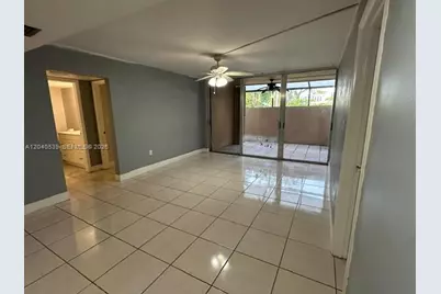 10975 SW 107th St #110, Miami, FL 33176 - Photo 3