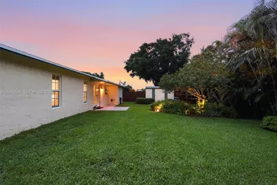 2760 NW 108th Ave, Sunrise, FL 33322 - Photo 51