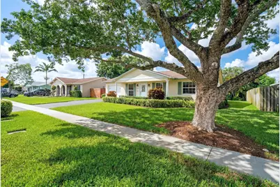 2760 NW 108th Ave, Sunrise, FL 33322 - Photo 41